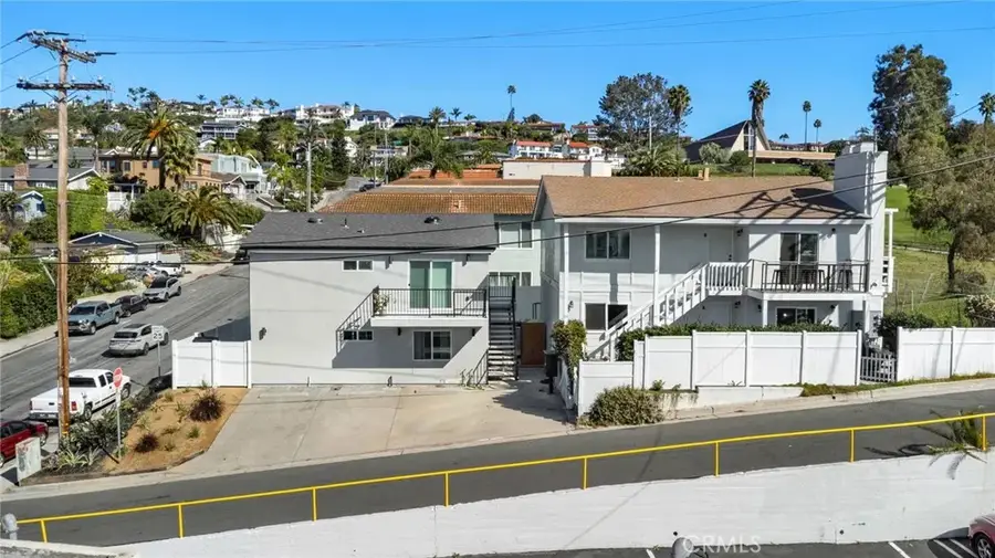 102 E Avenida San Gabriel, San Clemente, CA 92672 - #3