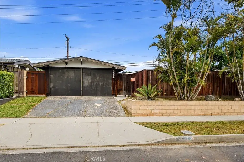 3026 Stevely Avenue, Long Beach, CA 90808 - #1