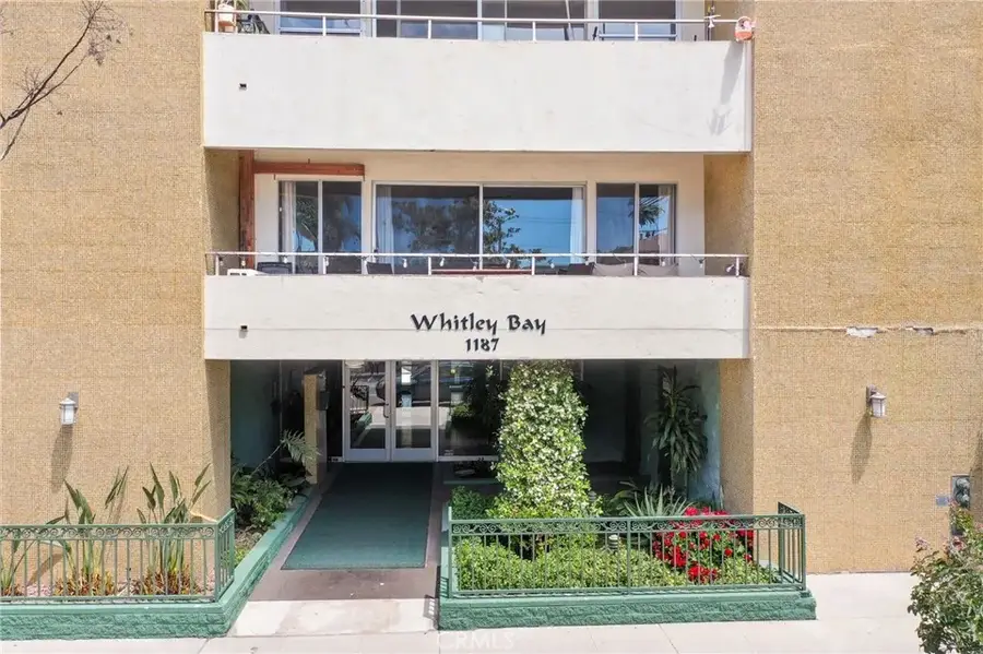 1187 E 3rd #308, Long Beach, CA 90802 - #3