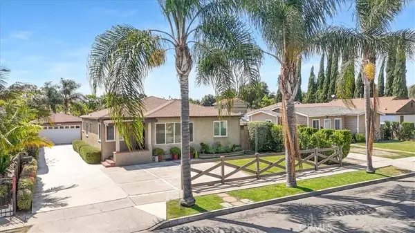 2114 Orange Avenue, Santa Ana, CA 92707