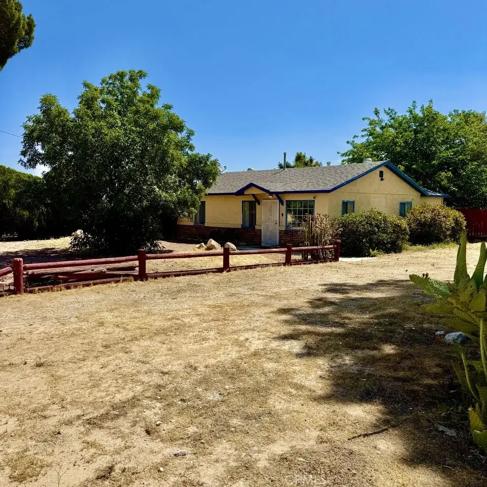 9327 9th, Hesperia, CA 92345 - #1