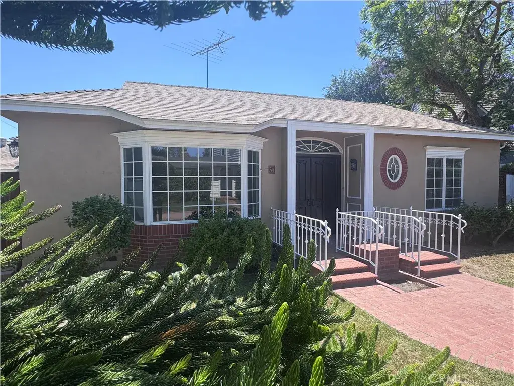 54 La Linda Drive, Long Beach, CA 90807 - #1