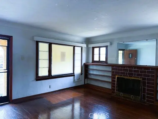 9432 S Hobart Boulevard, Los Angeles, CA 90047 - #3