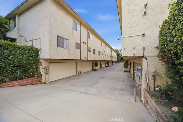 8927 Cedros Avenue #8, Panorama City, CA 91402