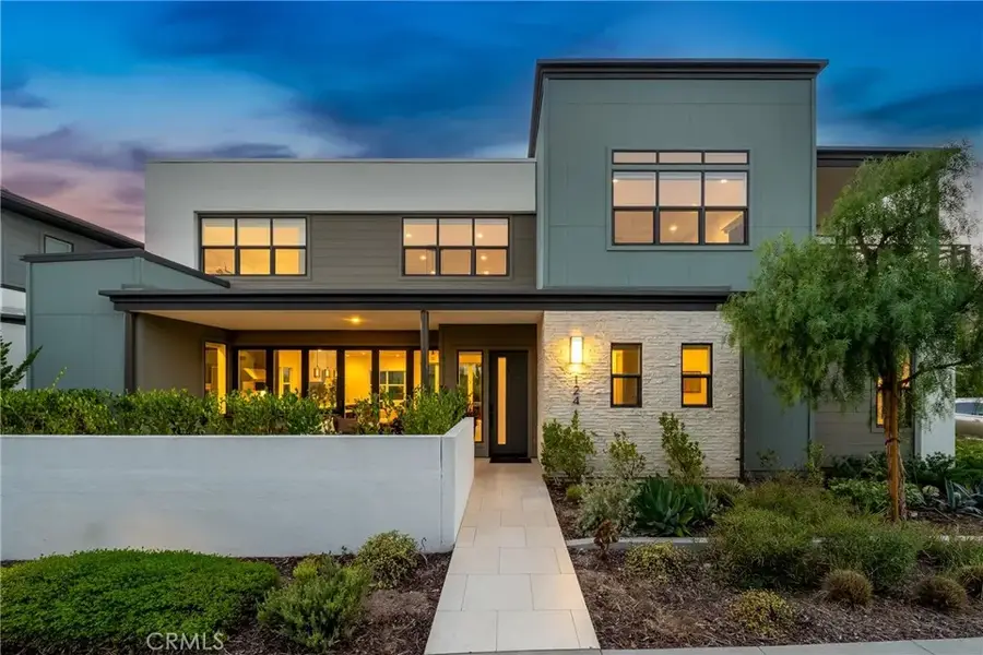 124 Chant, Irvine, CA 92618 - #3