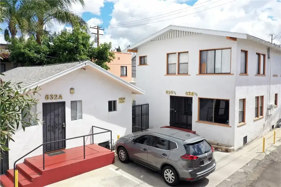 626 Linden, Long Beach, CA 90802 - #2