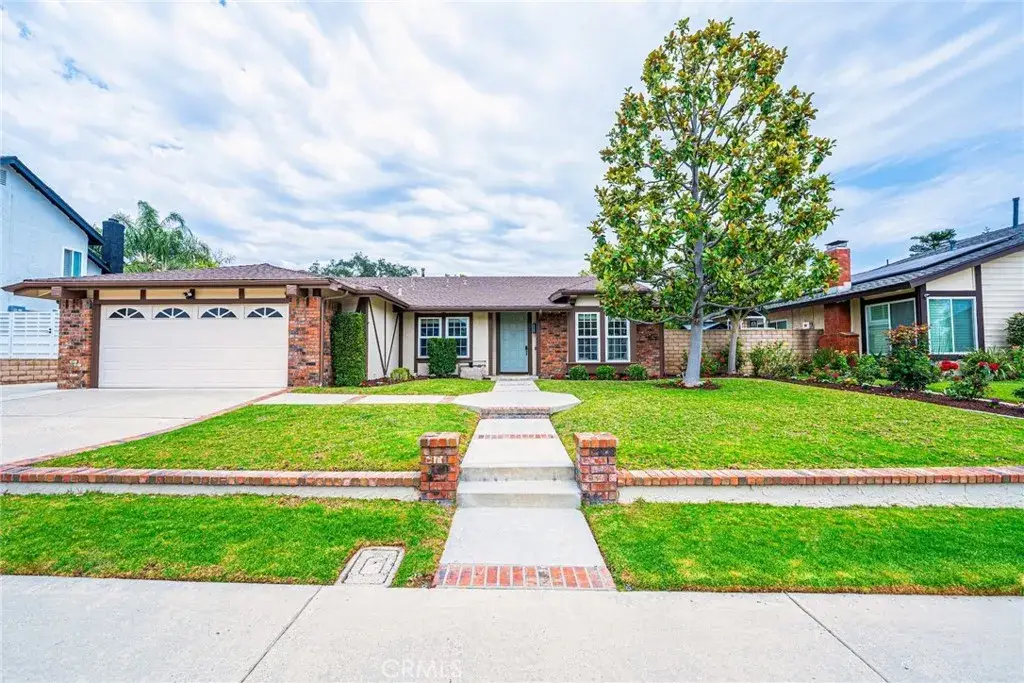 5940 Avenida Antigua, Yorba Linda, CA 92887 - #1