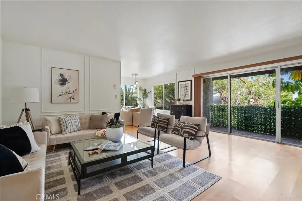 372 Carroll East #201, Long Beach, CA 90814 - #1