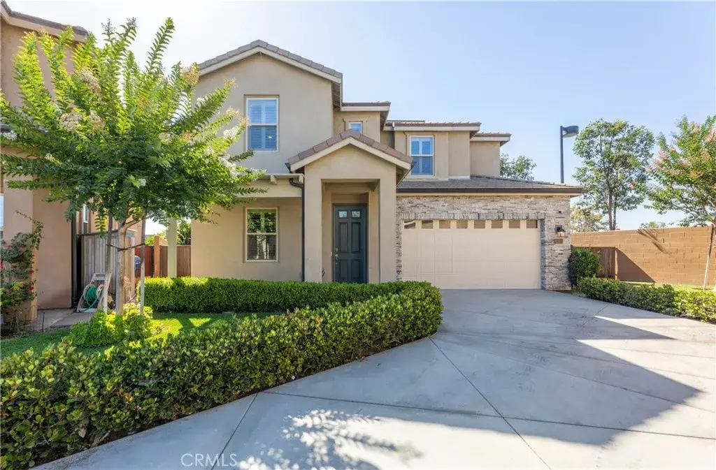 6301 Rancho Caballo, Paramount, CA 90723 - #1