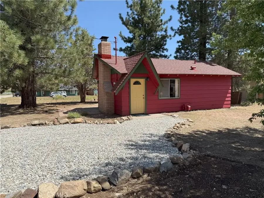 936 Pinon Lane, Big Bear City, CA 92314 - #2
