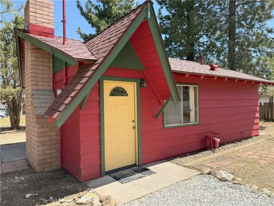 936 Pinon Lane, Big Bear City, CA 92314 - #3