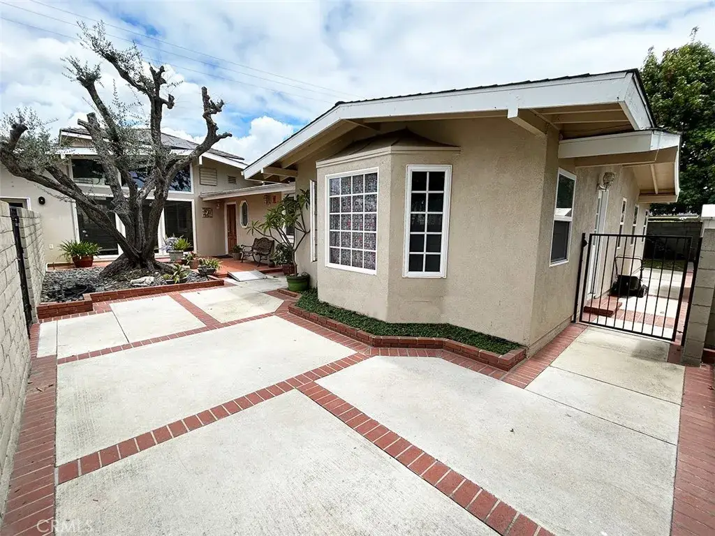 11582 Foster, Los Alamitos, CA 90720 - #1