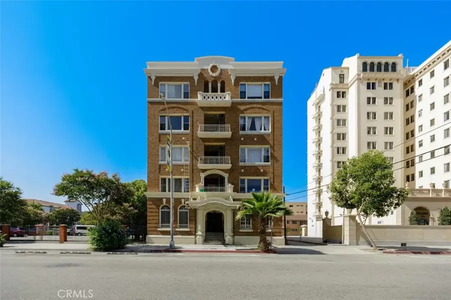 325 W 3rd Street #204, Long Beach, CA 90802 - #2