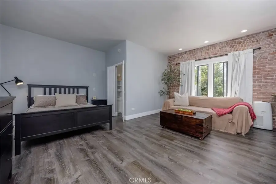 325 W 3rd Street #204, Long Beach, CA 90802 - #3