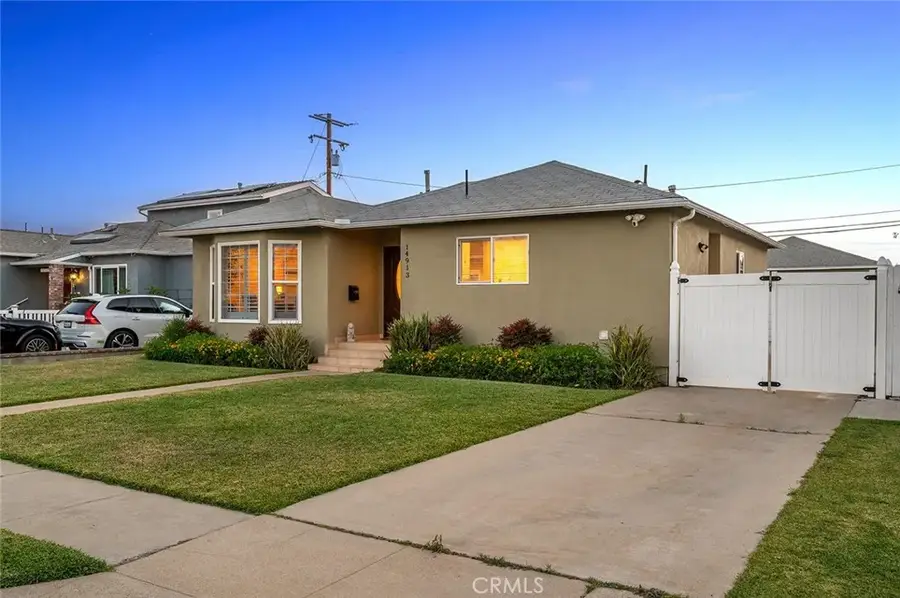 14913 Roxton Avenue, Gardena, CA 90249 - #2