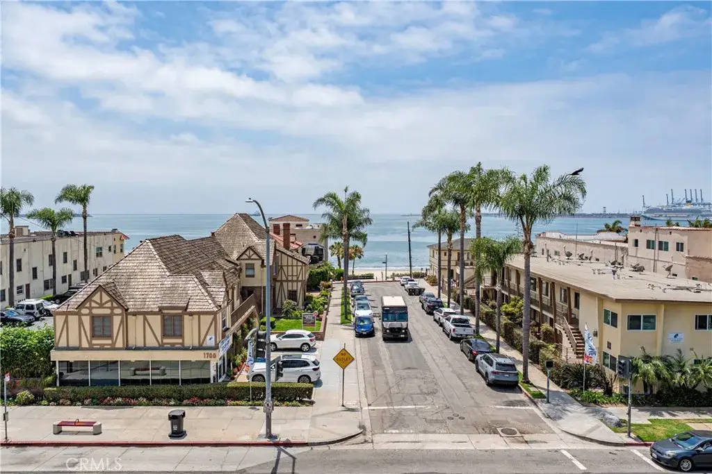 1635 E Ocean #C4, Long Beach, CA 90802 - #1