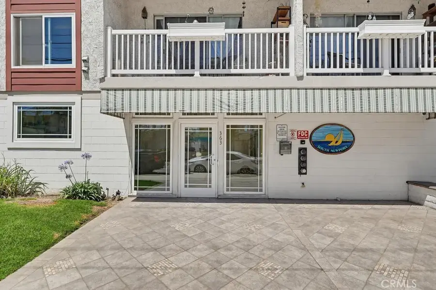 363 Newport Avenue #302, Long Beach, CA 90814 - #3