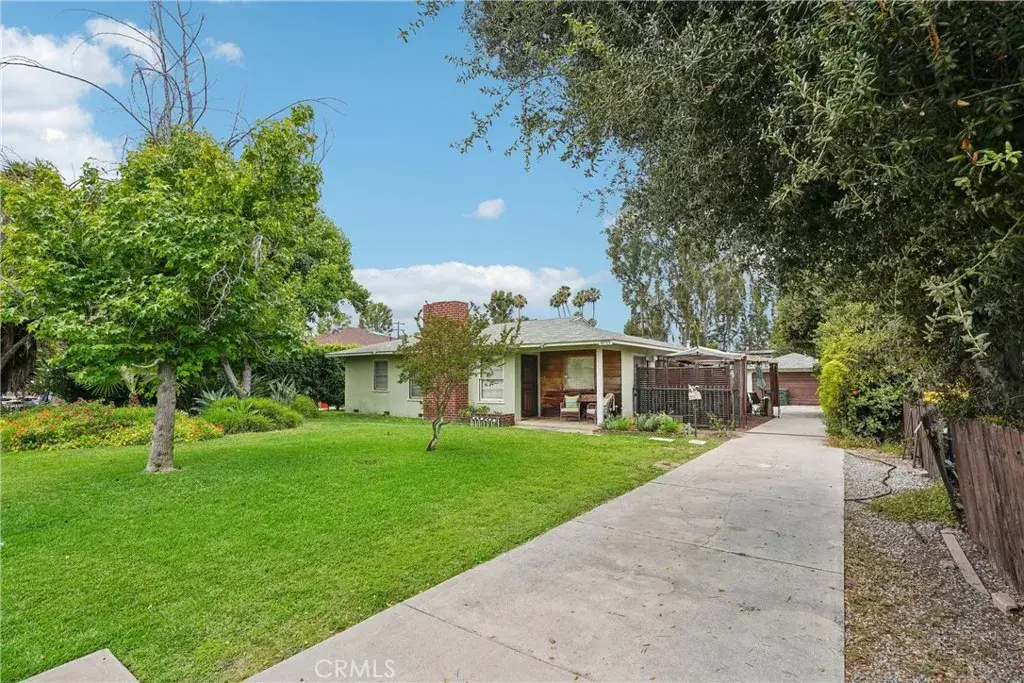 8905 Arrington Avenue, Downey, CA 90240 - #1