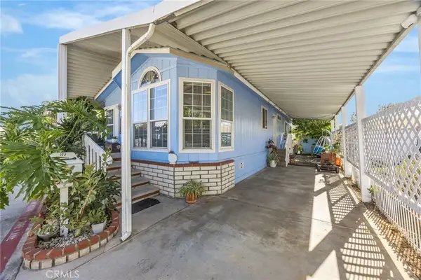 122 S Colombo #77, Tustin, CA 92780
