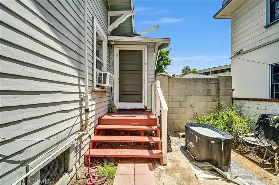 831 French Street, Santa Ana, CA 92701 - #3