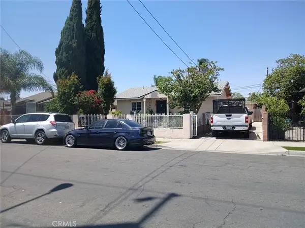 1825 W 2nd Street, Santa Ana, CA 92703