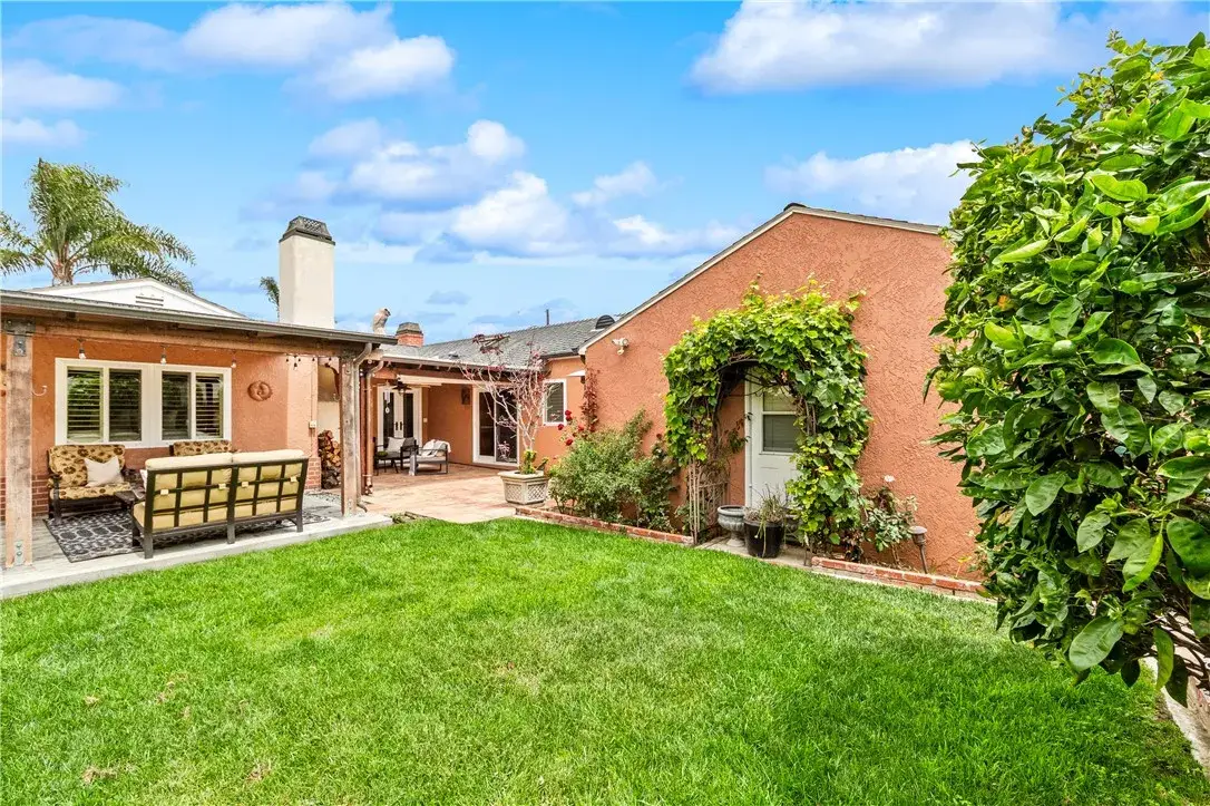 312 15th, Seal Beach, CA 90740 - #1