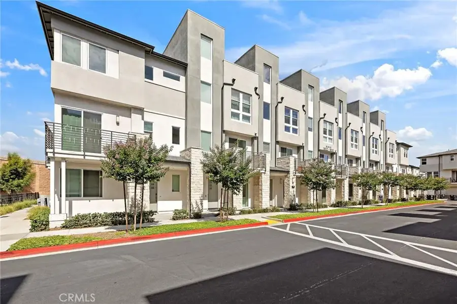 1826 W Bushell St, Anaheim, CA 92805 - #2
