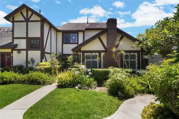 543 W Wilson #7, Costa Mesa, CA 92627