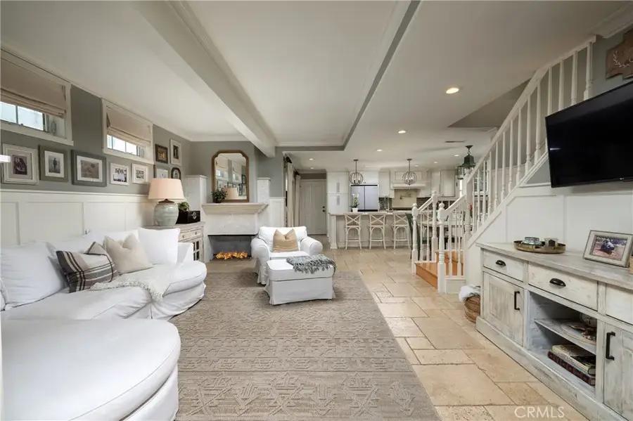 331 Walnut Street, Newport Beach, CA 92663 - #3