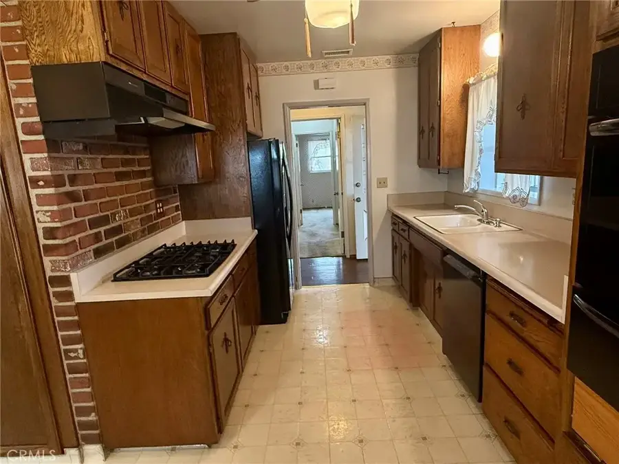 2857 Radnor Avenue, Long Beach, CA 90815 - #3