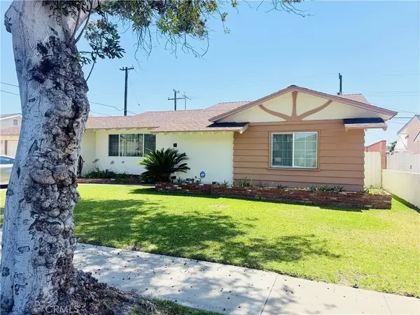 2618 W Stonybrook Drive, Anaheim, CA 92804