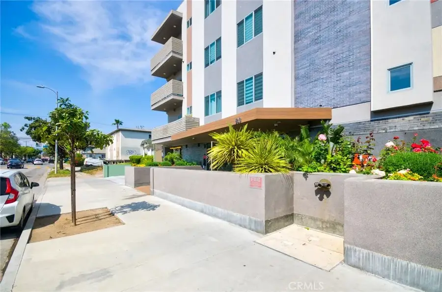 820 S Wilton Place #304, Los Angeles, CA 90005 - #3