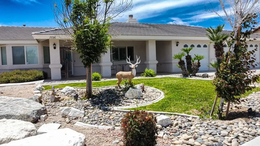 7736 El Cerrito, Hesperia, CA 92345 - #3
