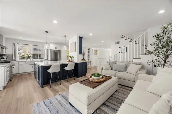 19256 Seabrook Lane, Huntington Beach, CA 92648