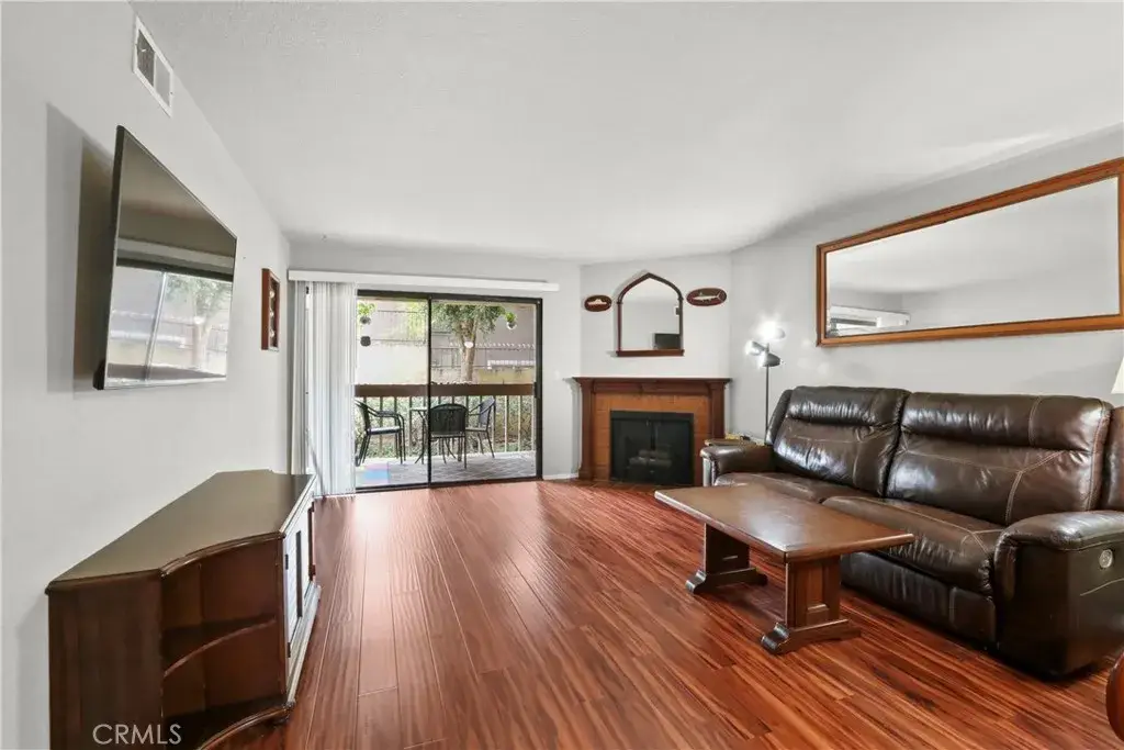 2101 E 21st #102, Signal Hill, CA 90755 - #1