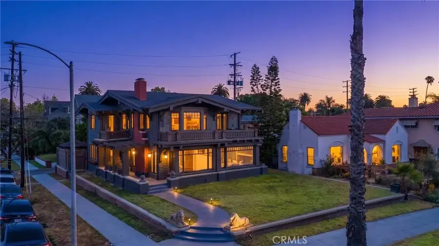 2303 E Ocean Boulevard, Long Beach, CA 90803 - #2