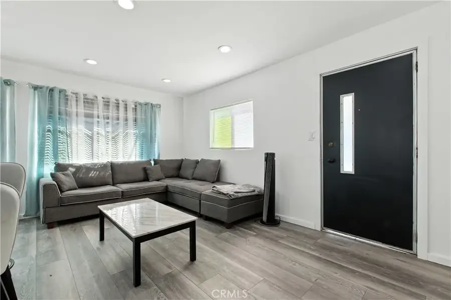 1900 W. Artesia Blvd #4, Torrance, CA 90504 - #2