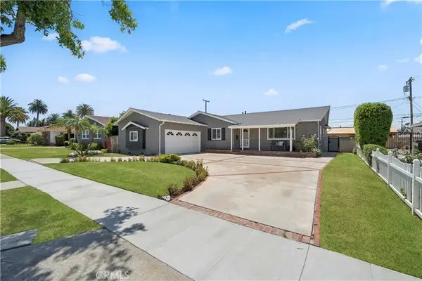 402 E Hoover Avenue, Orange, CA 92867