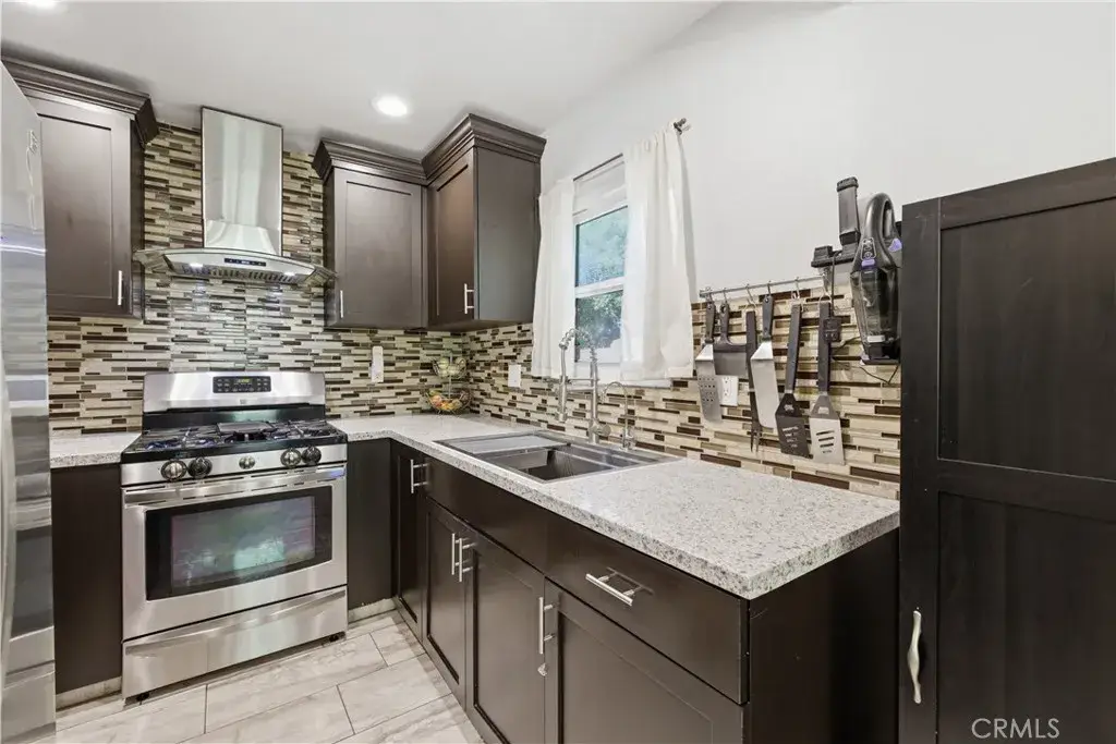 5577 Pioneer Boulevard #9, Whittier, CA 90601 - #1