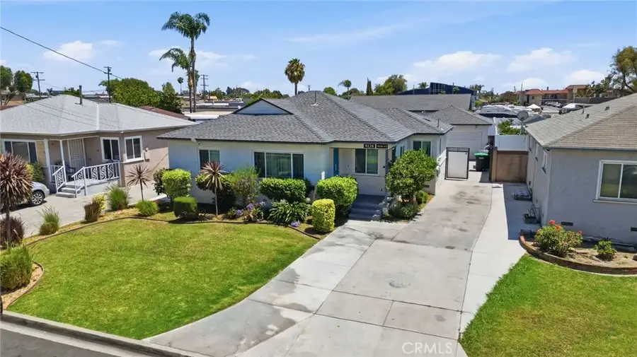 9138 Rendalia, Bellflower, CA 90706 - #2