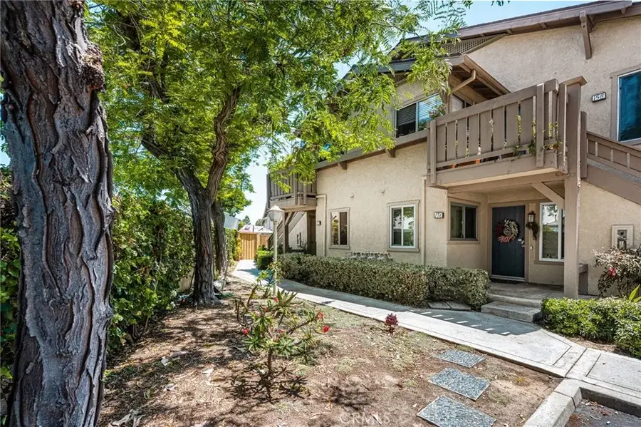 162 Echo Run, Irvine, CA 92614 - #2