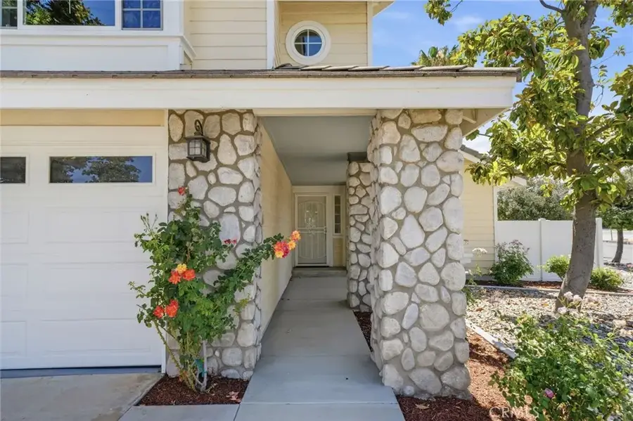 1008 Alpine Court, Redlands, CA 92374 - #2