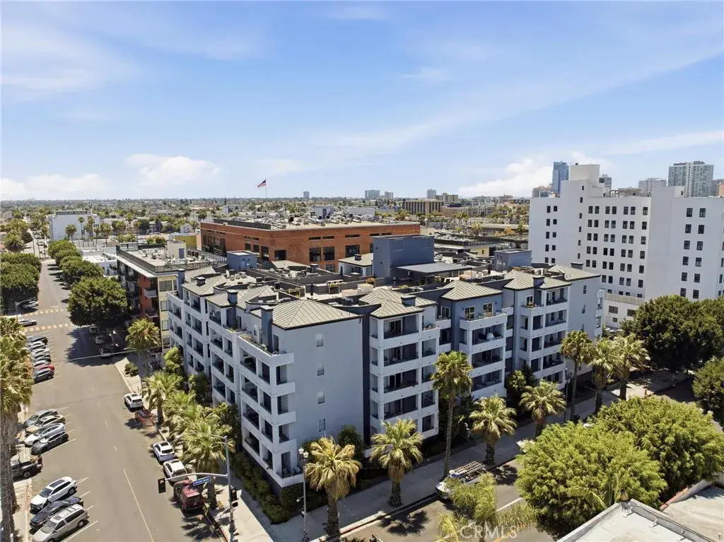 838 Pine #215, Long Beach, CA 90813 - #1