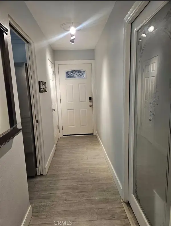 100 Loma #204 Avenue #204, Long Beach, CA 90803