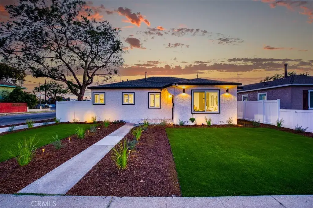 2801 Adriatic Avenue, Long Beach, CA 90810 - #1