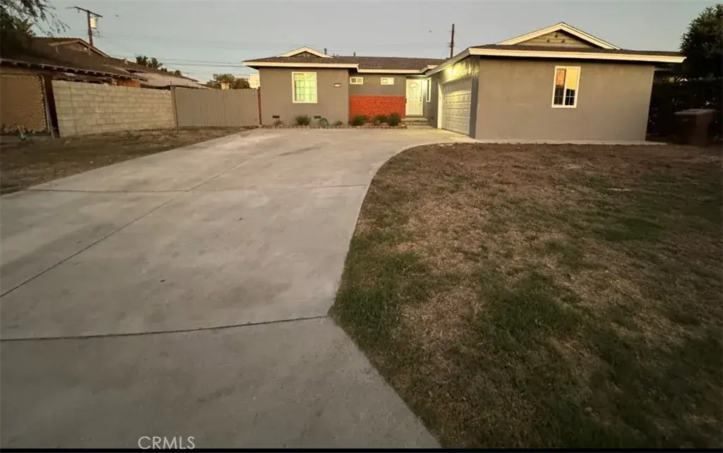 1748 S Norfolk Ln, Anaheim, CA 92802 - #1