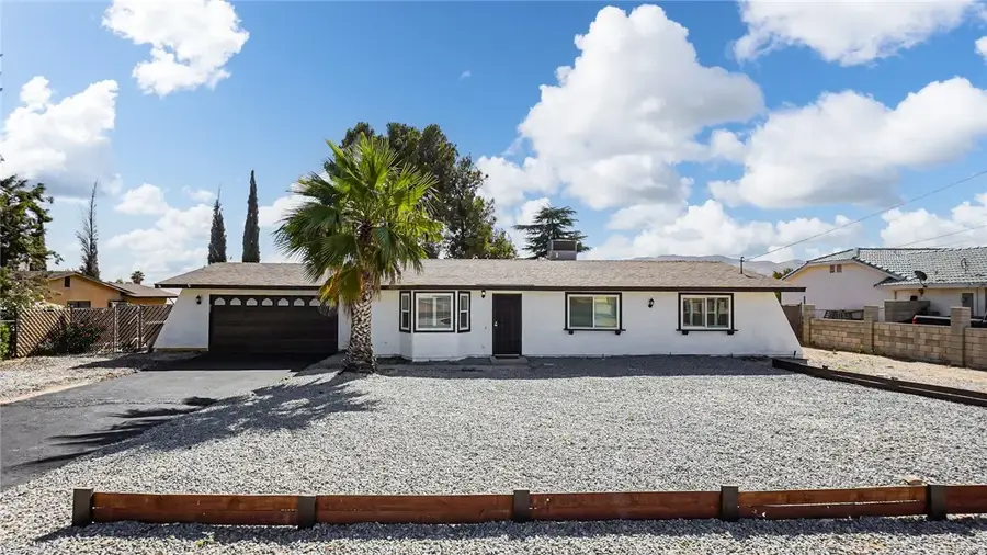 8205 Peach, Hesperia, CA 92345 - #2
