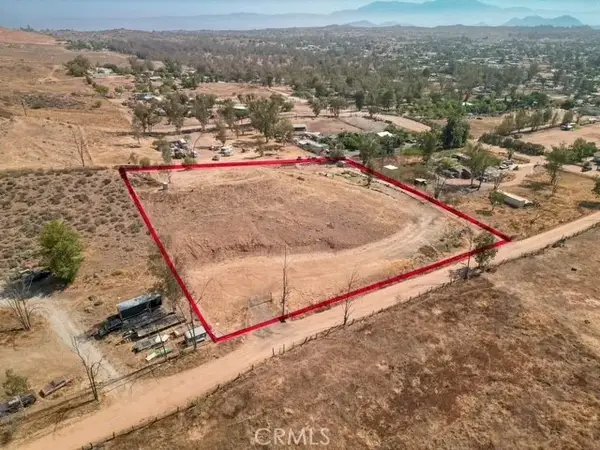21588 Mundo, Perris, CA 92570