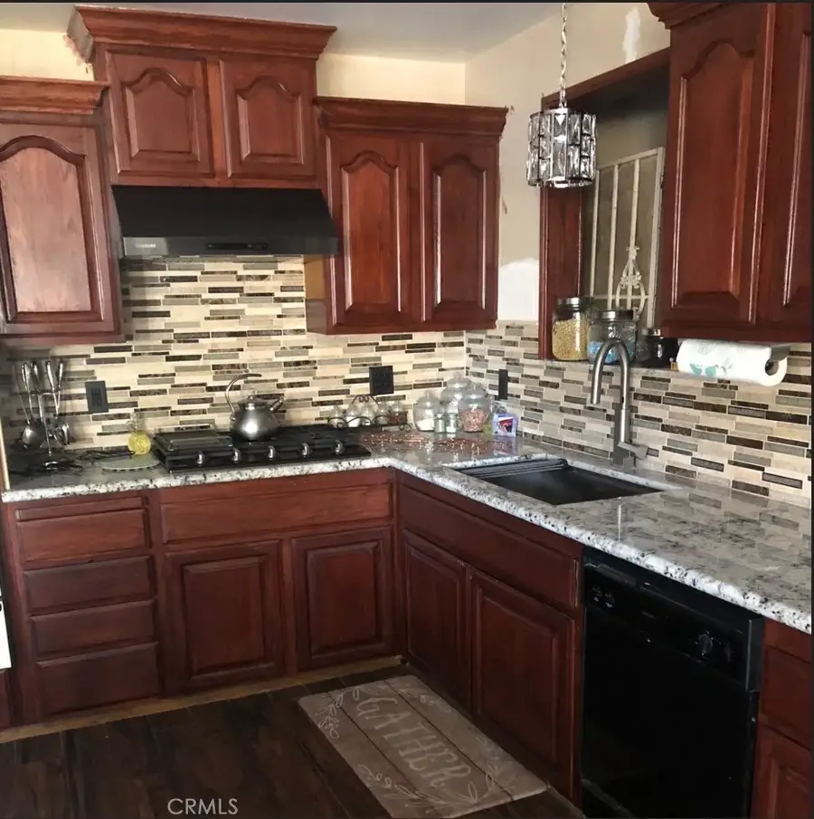 656 Sandy Hook Avenue, La Puente, CA 91744 - #2