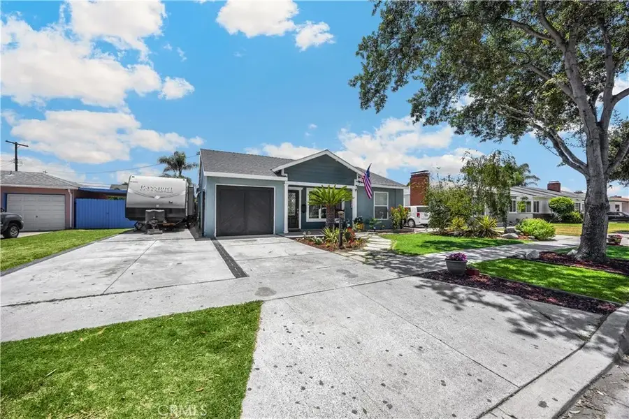 9112 Oak, Bellflower, CA 90706 - #2